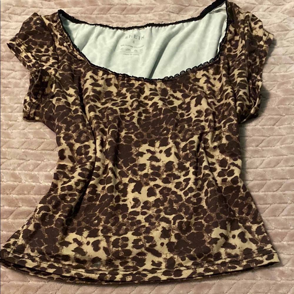 Cute Leopard Print Girl’s Top
